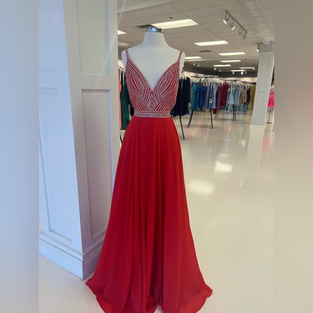 Vienna Prom V-8916 size 6